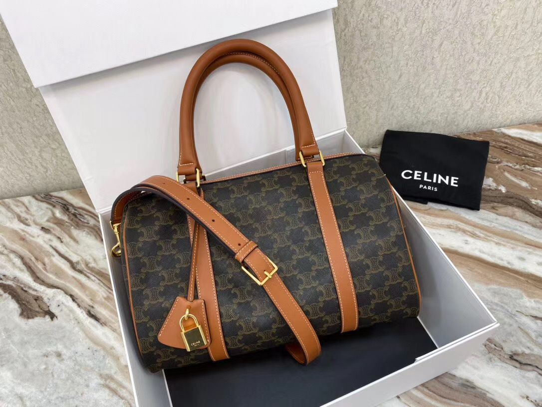 Celine Triomphe 31 cm