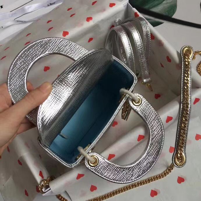 Lady Dior Mini 17 cm