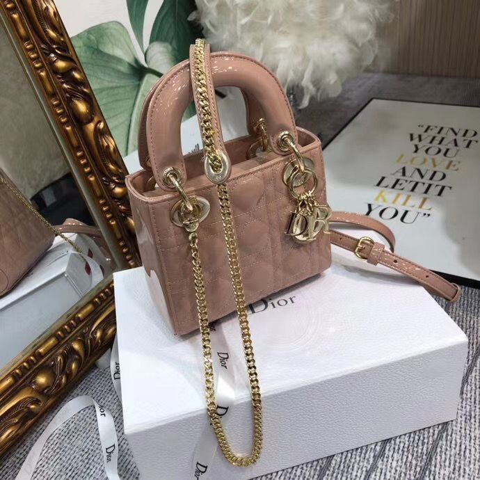 Lady Dior Mini 17 cm