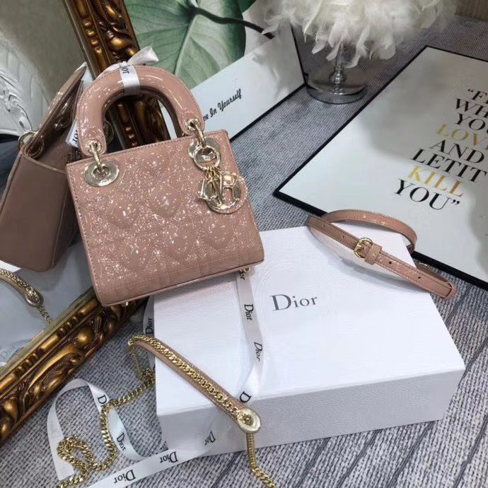 Lady Dior Mini 17 cm