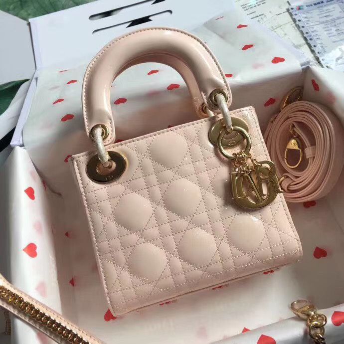 Lady Dior Mini 17 cm