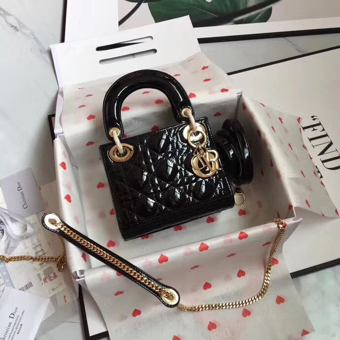 Lady Dior Mini 17 cm