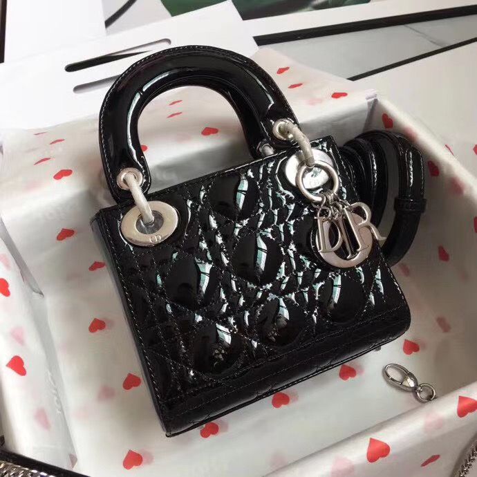 Lady Dior Mini 17 cm