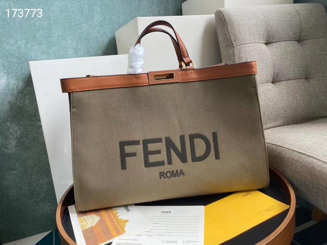 Fendi X-Tote 40 cm