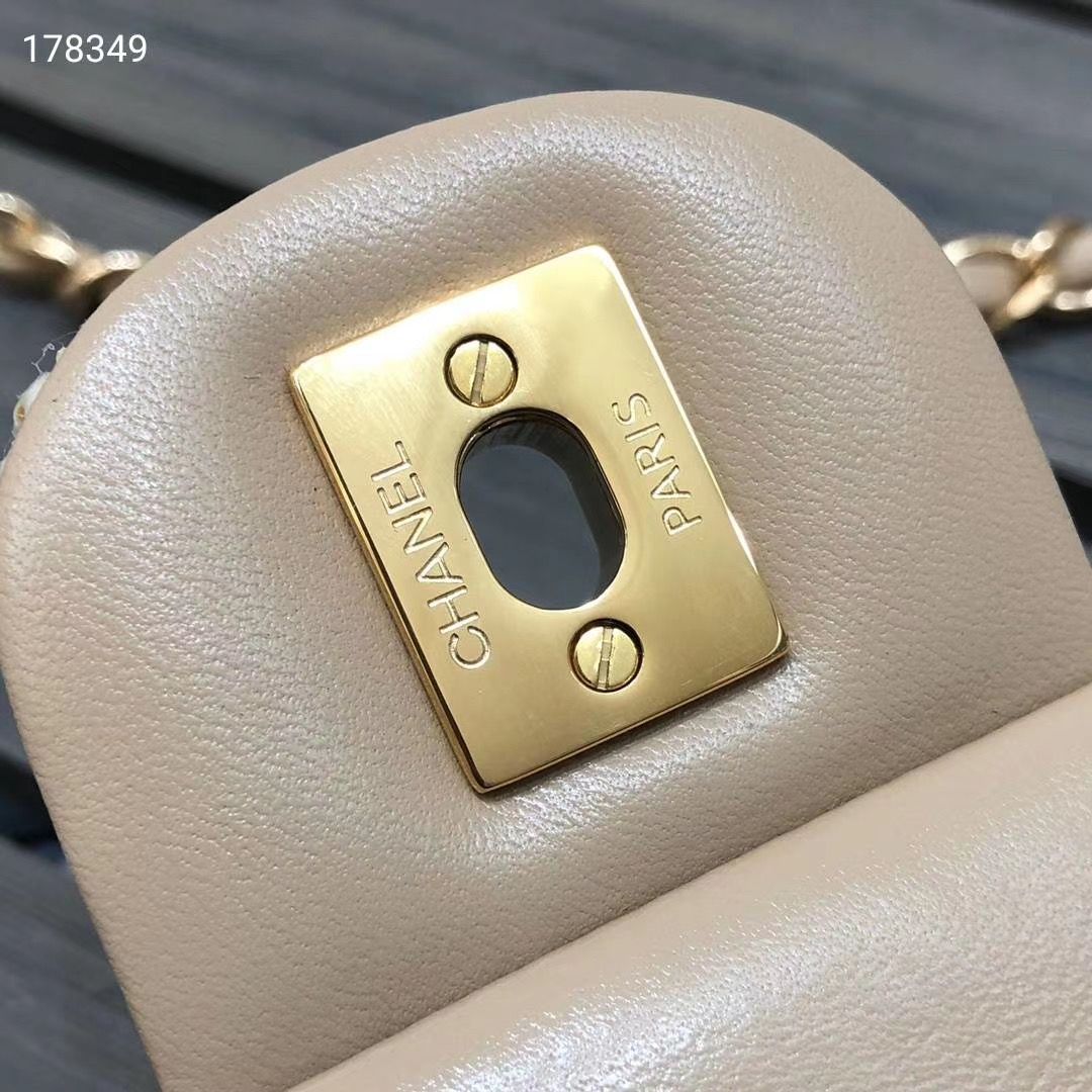 Chanel Logo 17 cm