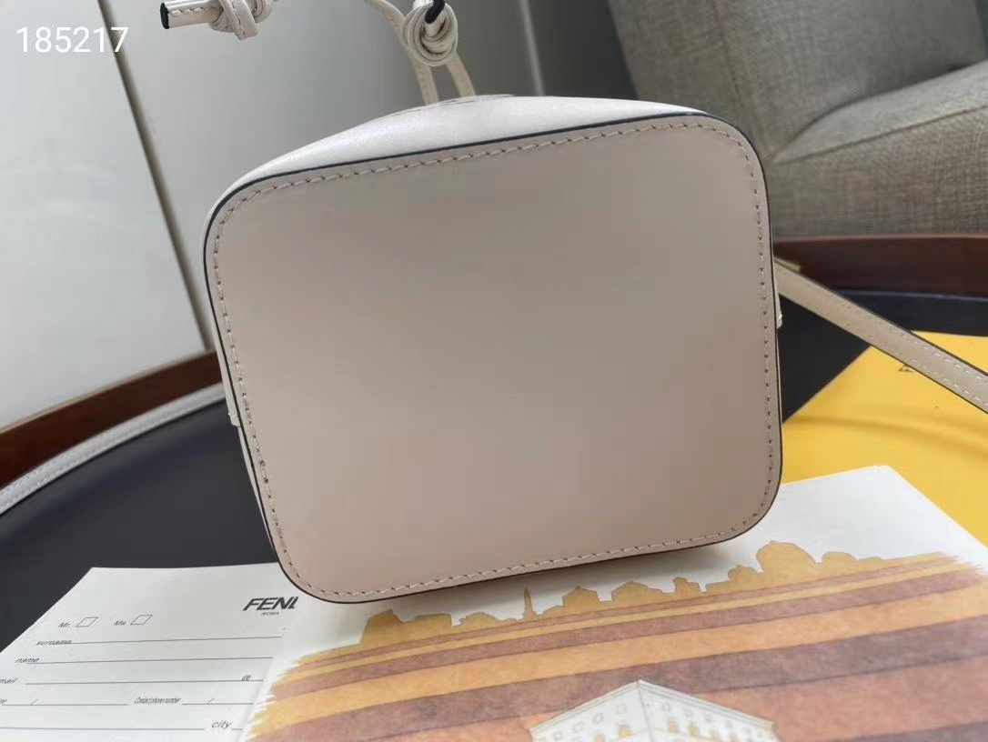 Fendi Mon Tresor 17 cm