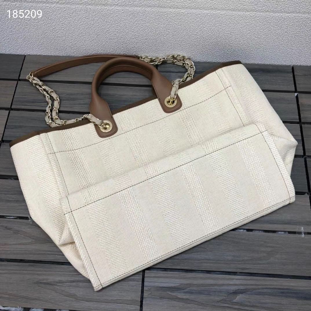 Chanel Tote 38 cm