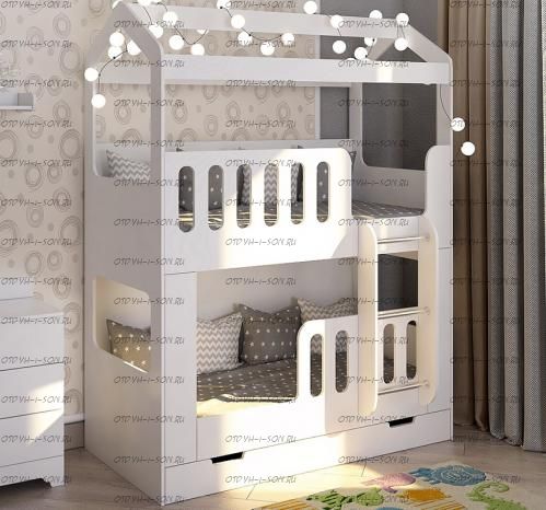 Кровать двухъярусная Домик с лестницей без ящика ДС-17