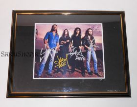 Автографы: Metallica. Д.Хэтфилд, Л.Ульрих, К.Хэмметт, Д.Ньюстед. Редкость