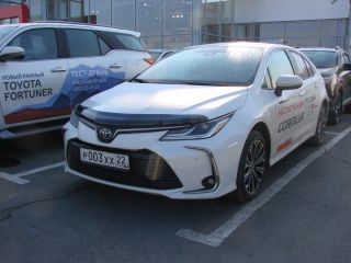 Дефлектор капота темный TOYOTA Corolla 2018-, шт