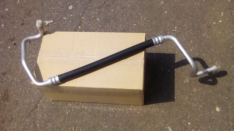 Трубка кондиционера Kia Sephia 0K24R61460 Kia