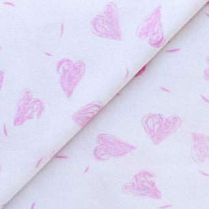 Лоскут трикотажной ткани Розовые сердечки на белом 50х30