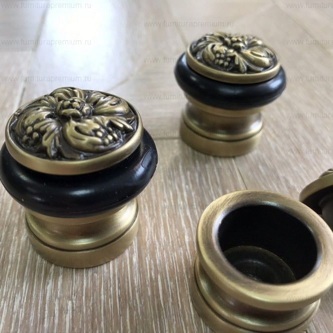 Дверной ограничитель Salice Paolo Pisa 300