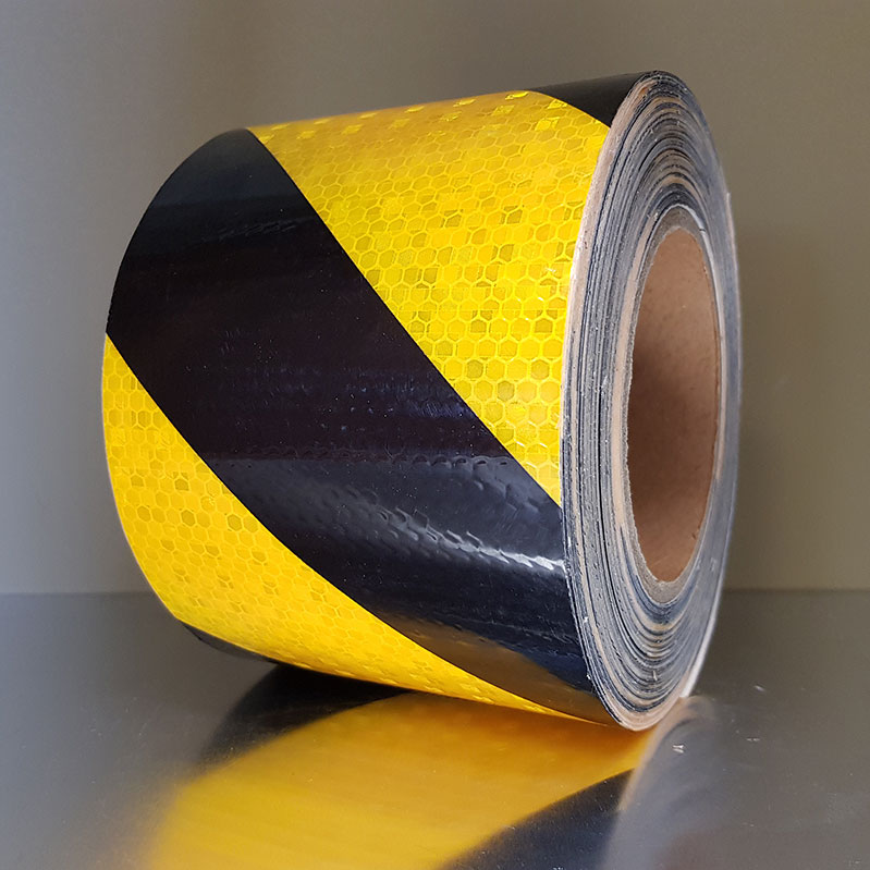 Светоотражающая лента 0,15х25 м желто-черная диагональная (Арт.: 22361)