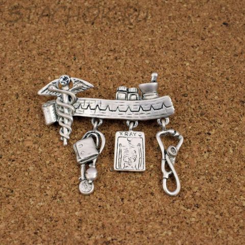 Брошь "Медработнику" (Danecraft США)