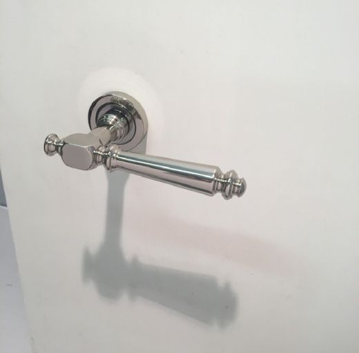 Дверная ручка Groel 520 Manega