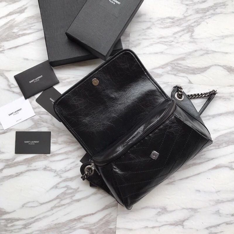 YSL Niki body bag 28 cm