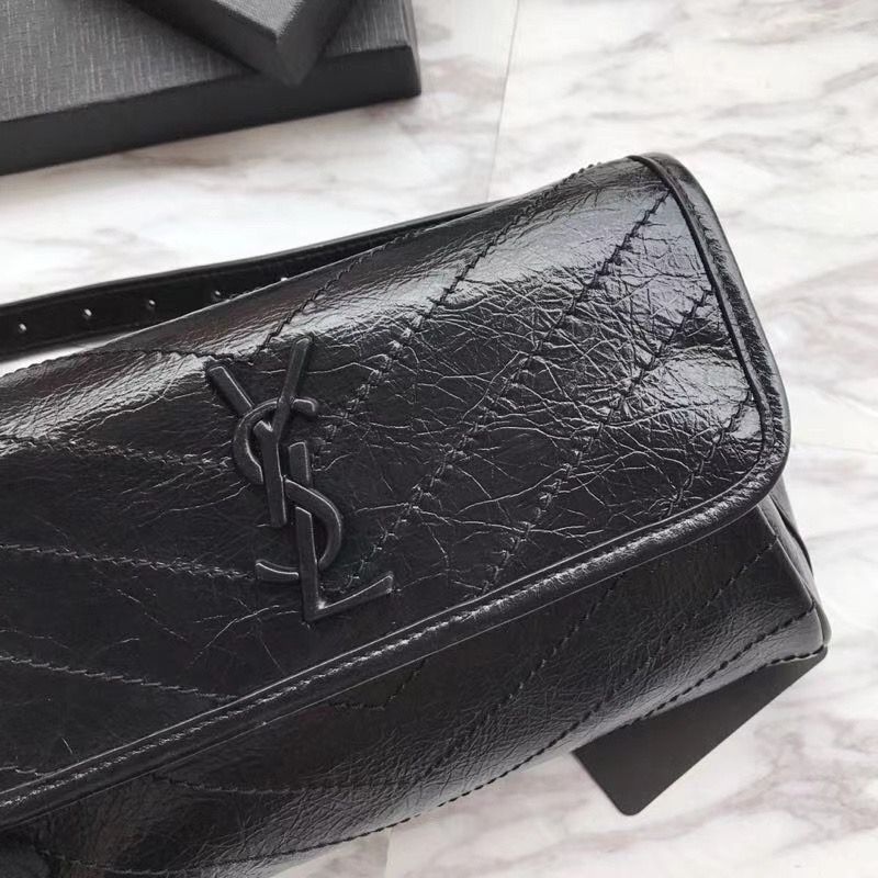 YSL Niki body bag 28 cm