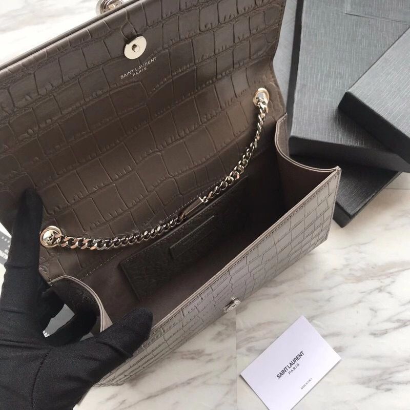 YSL Kate 24 cm
