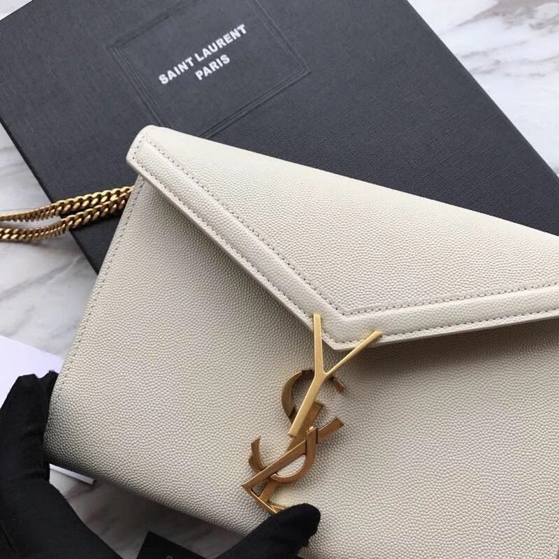 Saint Laurent 22 cm
