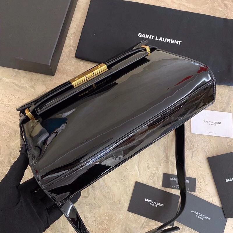 Saint Laurent Manhattan