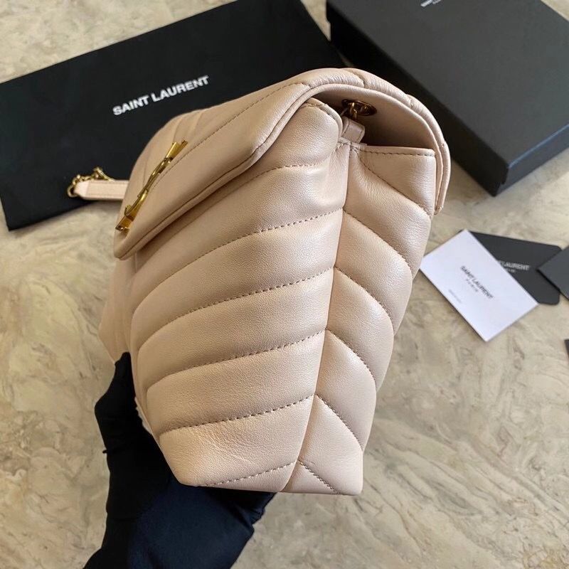 SAINT LAURENT  LOULOU 25 cm