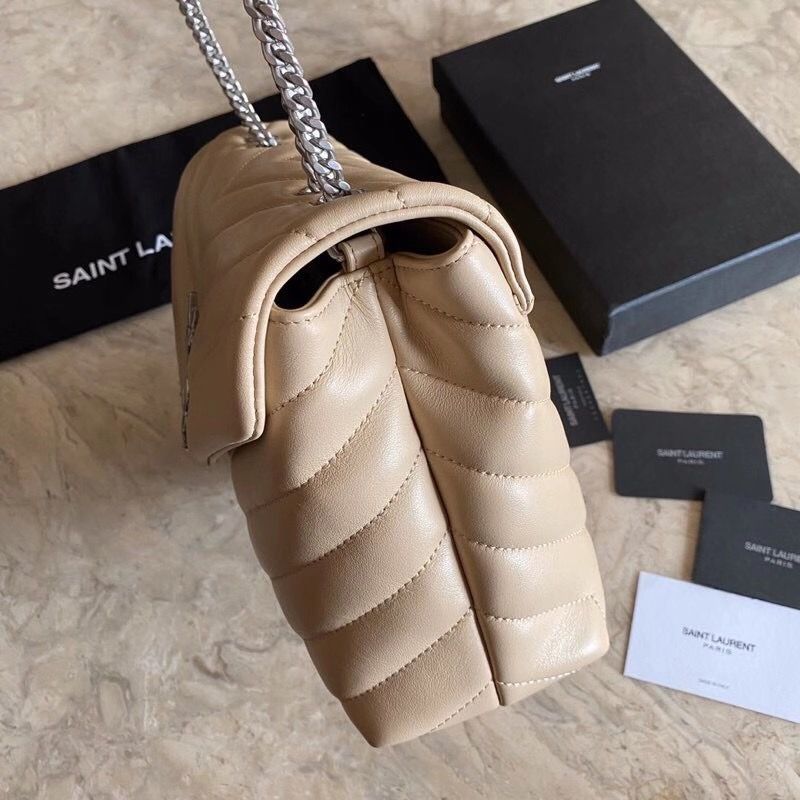 SAINT LAURENT  LOULOU 25 cm