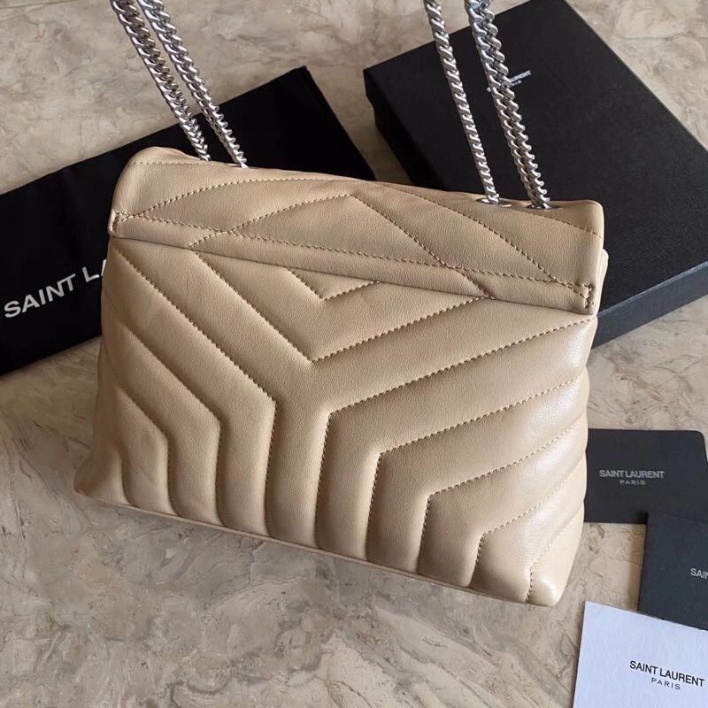 SAINT LAURENT  LOULOU 25 cm