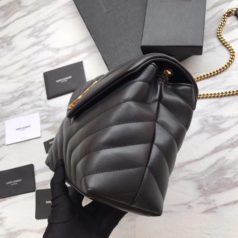 SAINT LAURENT  LOULOU 25 cm