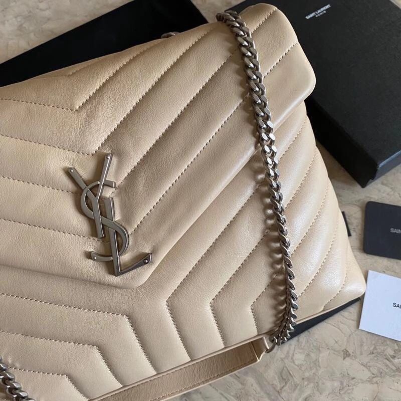 SAINT LAURENT  LOULOU 32 cm