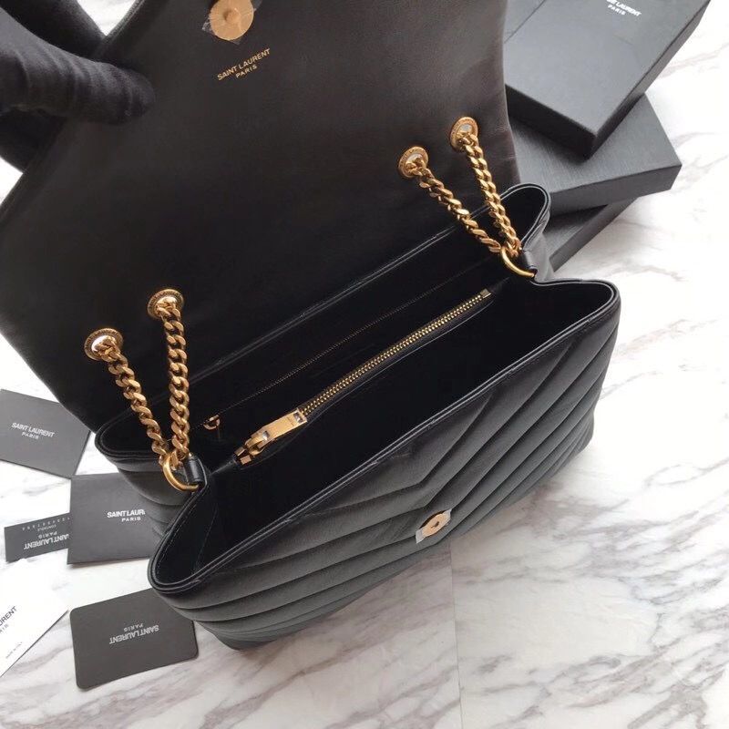 SAINT LAURENT  LOULOU 32 cm