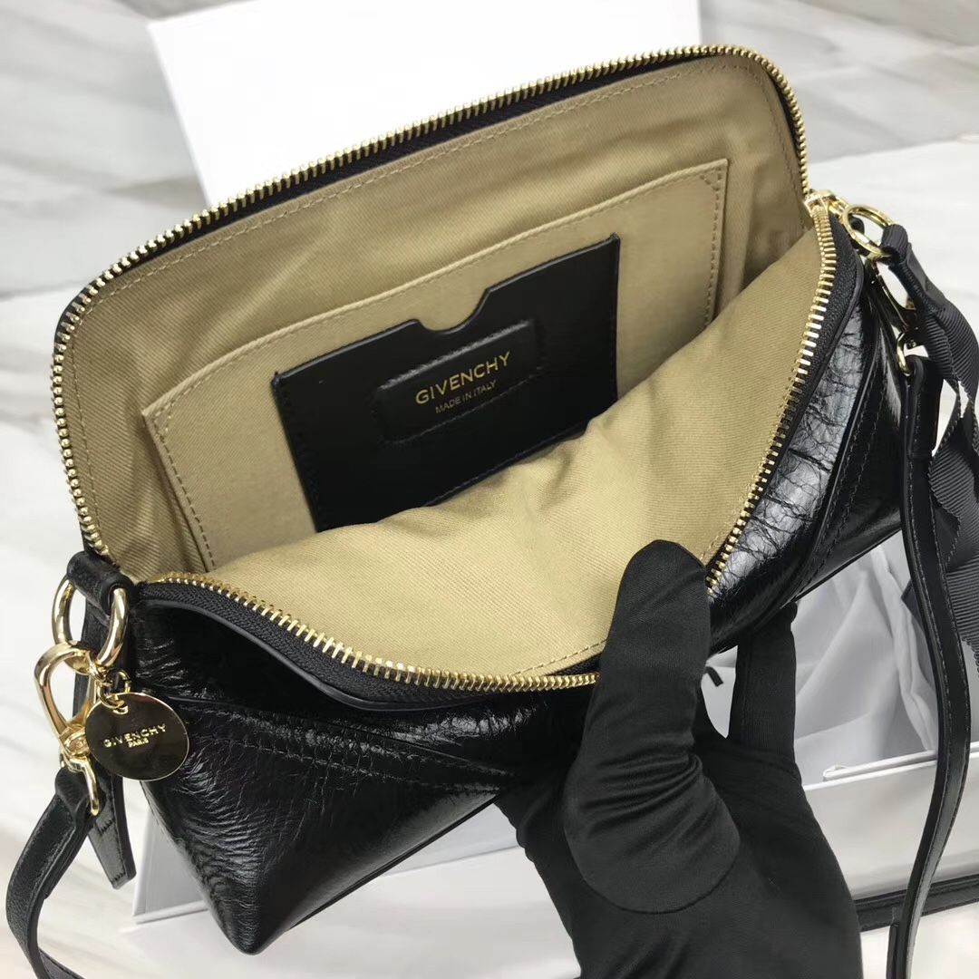 Givenchy ID XBody 26 cm
