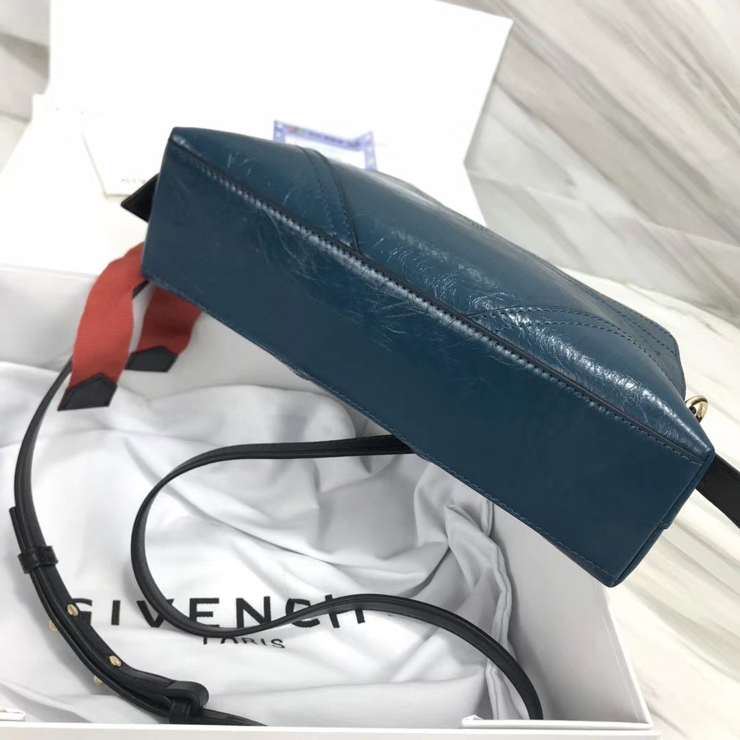 Givenchy ID XBody 26 cm