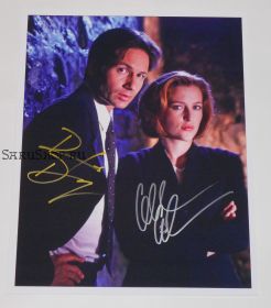 Автографы: Дэвид Духовны, Джиллиан Андерсон. Секретные материалы / The X Files