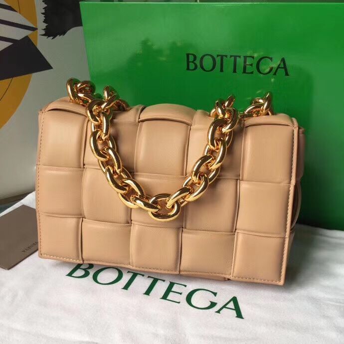 Bottega Veneta The Chain Cassette 26 cm