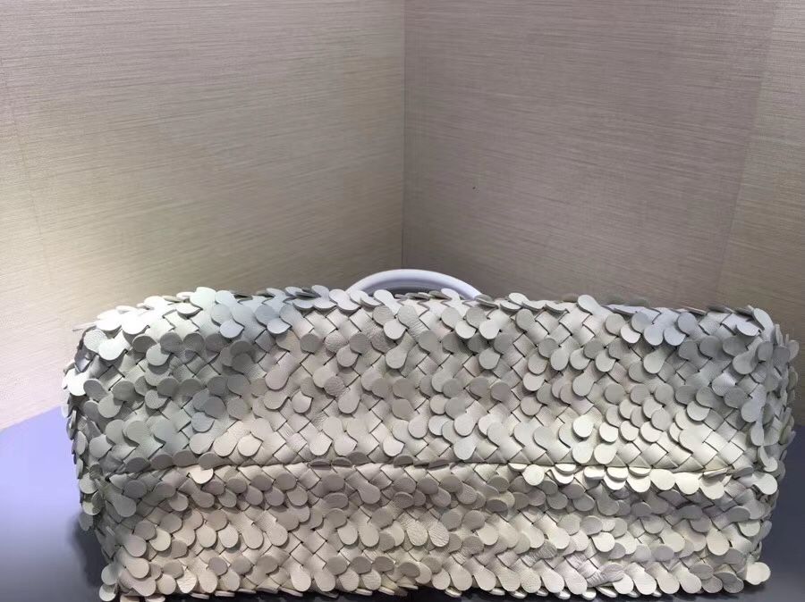 Bottega Veneta Cabat 40 cm