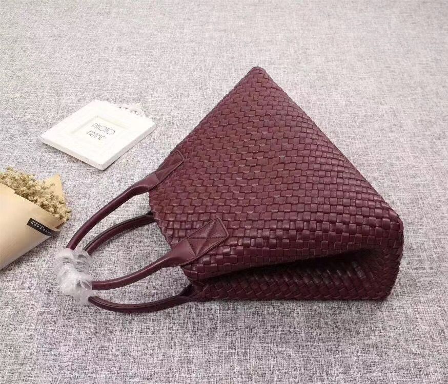Bottega Veneta Cabat 40 cm