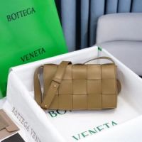 Bottega Veneta Cassette 25 cm