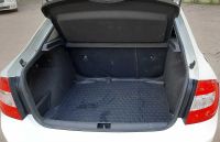 Skoda Rapid 2017 г. белого цвета -  багажник3