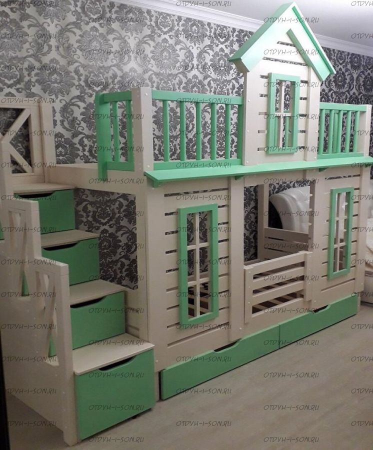 Кровать двухъярусная Теремок с лестницей №В12