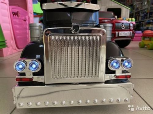 Электромобиль + толокар Американский грузовик