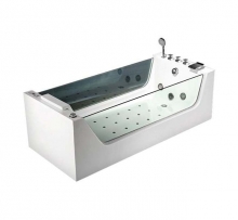 Акриловая ванна Banff B-104 Акриловая ванна Banff B-104