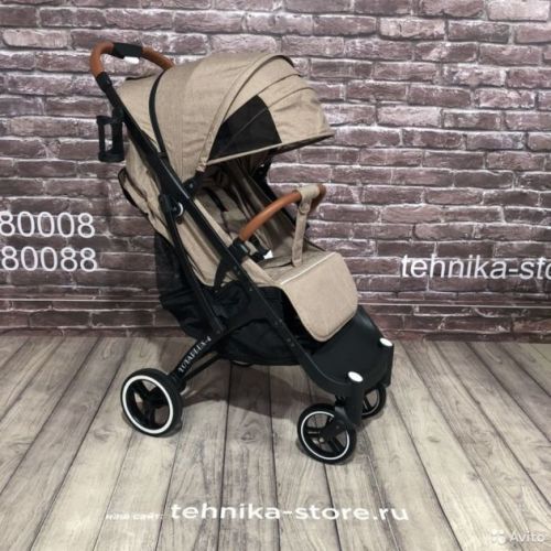 Прогулочная коляска YoyaPlus