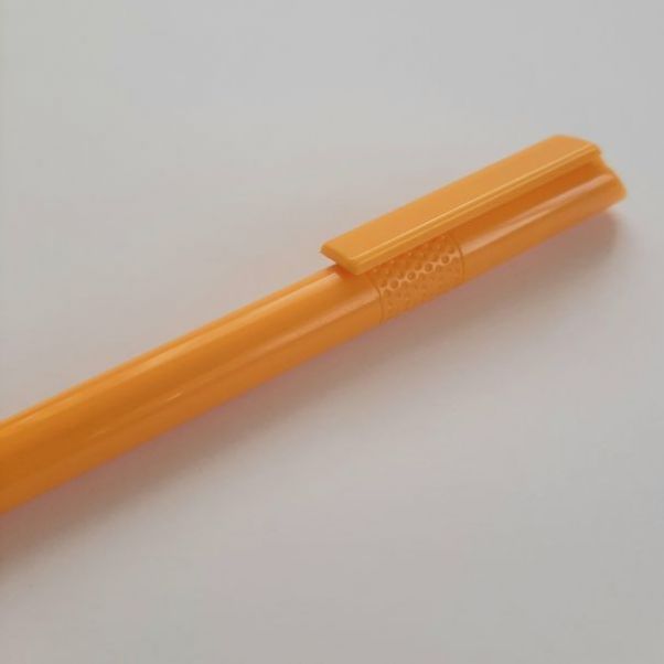 Ручка twisty желтая