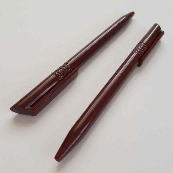 Ручка twisty бордовая