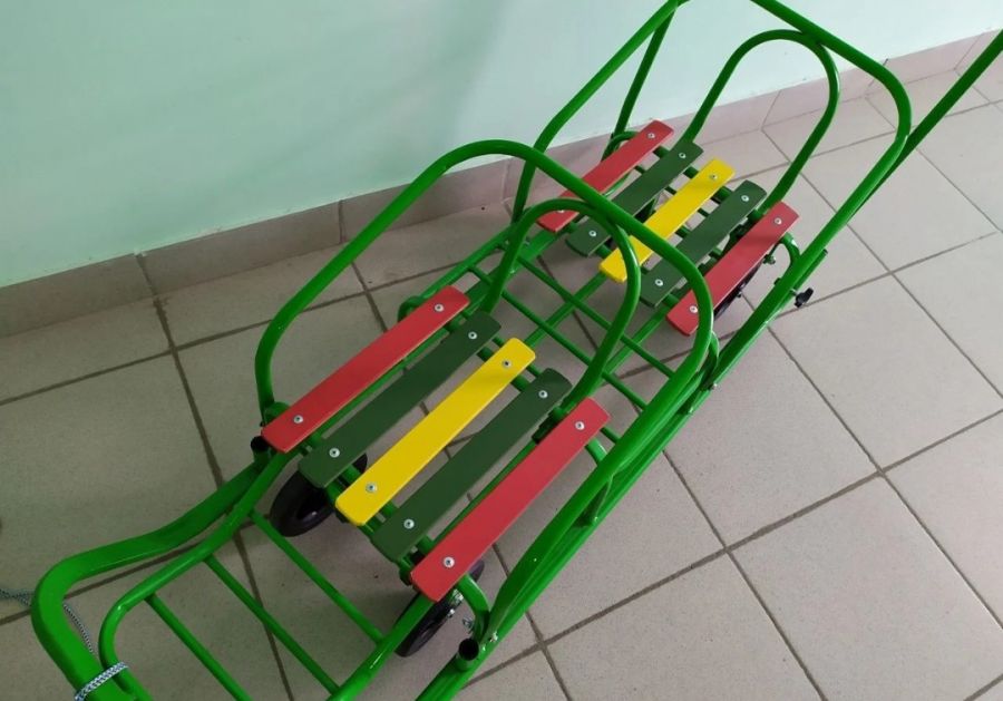 Санки для двойни с колесами ЗЕЛЕНЫЕ