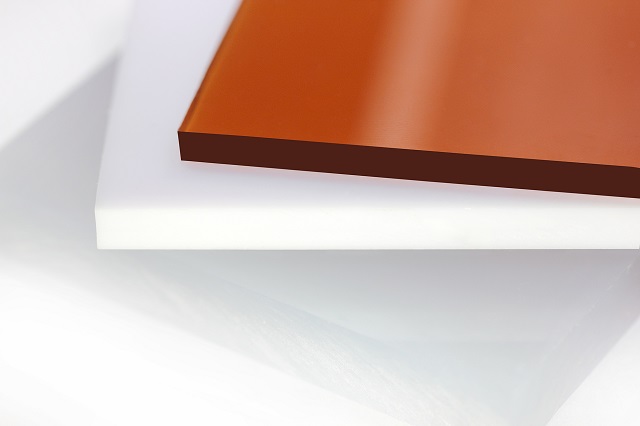 2 мм "КРИСТАЛЛ" лист-2,05х3,05м.