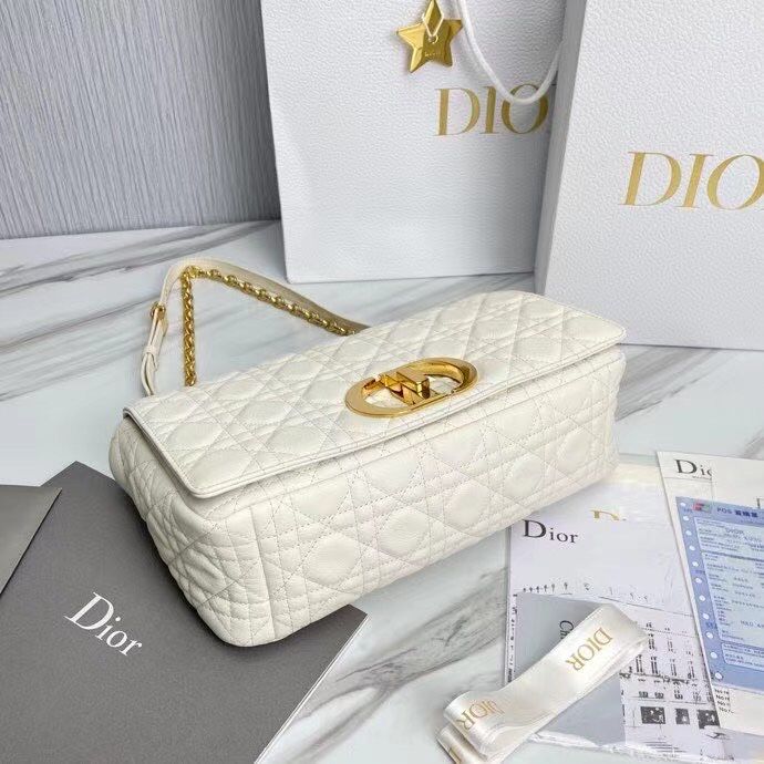 Dior Montaigne30 28 cm