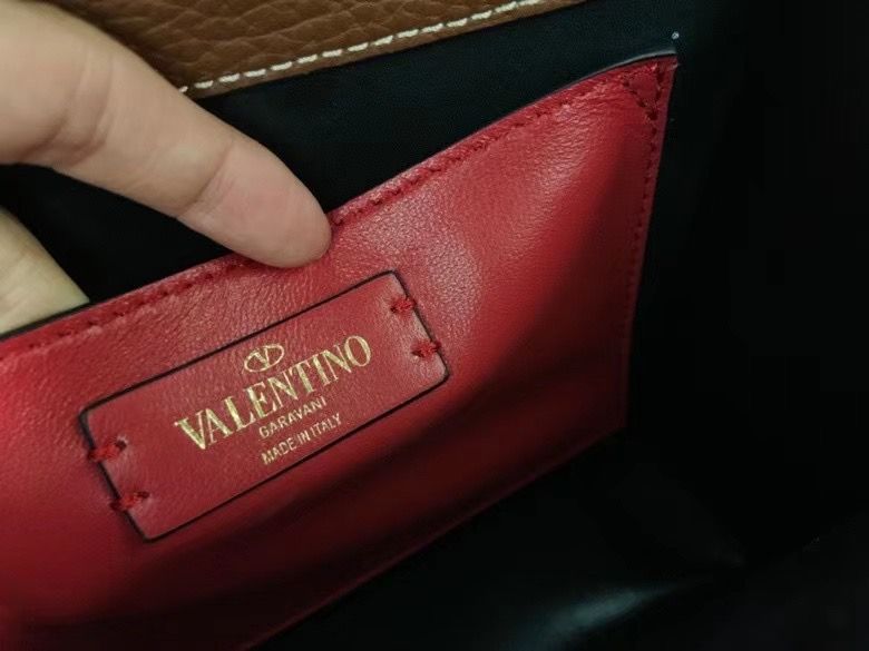 Valentino 22 cm