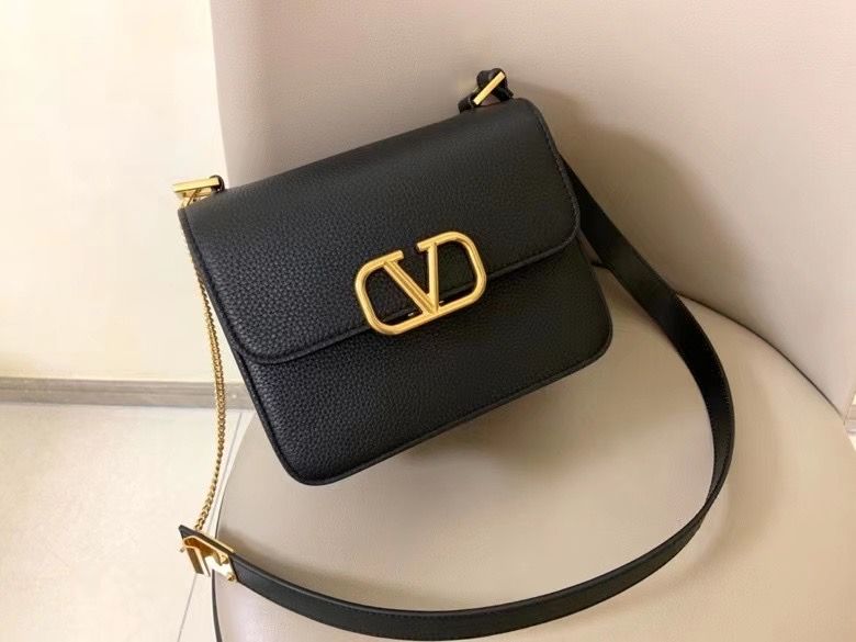 Valentino 22 cm